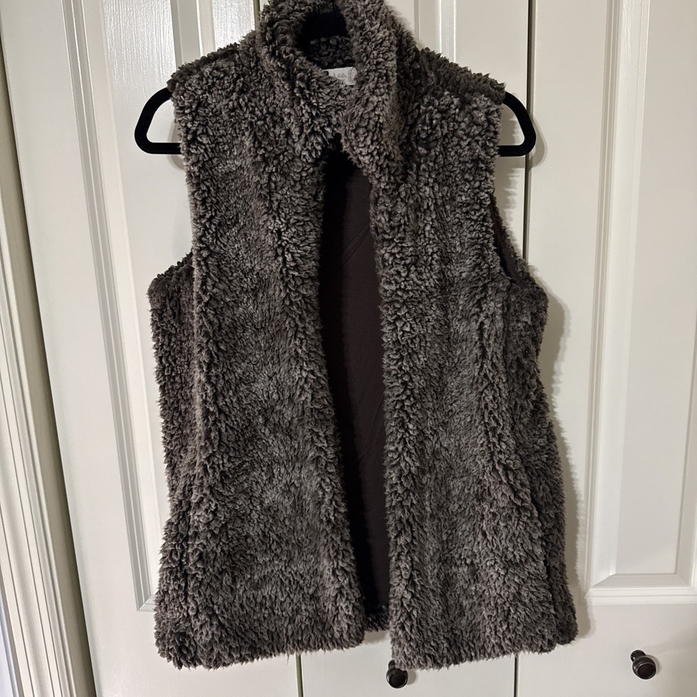 Altar'd State Women's Long Open Sherpa Vest Size Small Brown Pockets